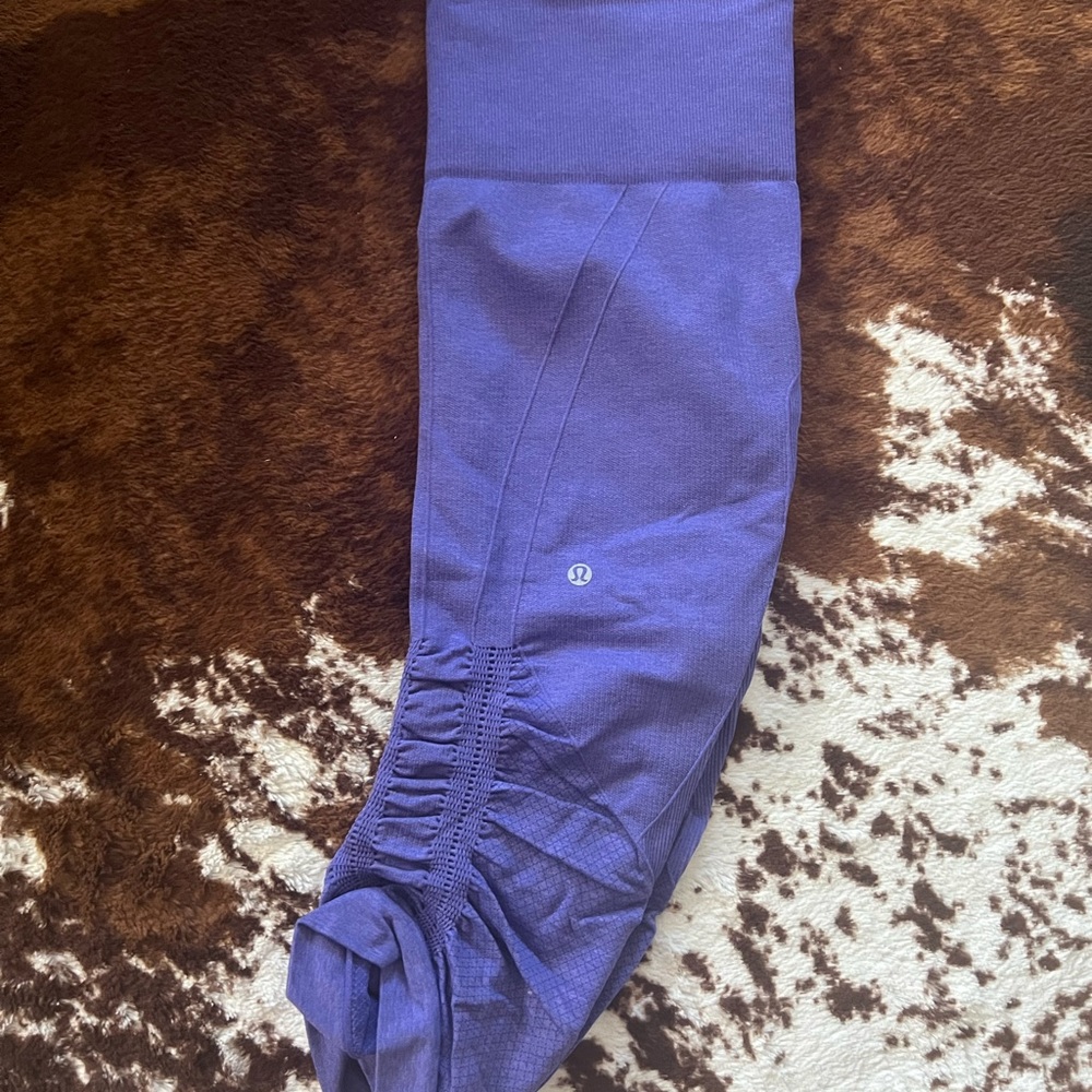 Scrunch leg capri length lululemon workout spandex